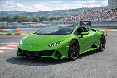 lambo fronte lambo fronte