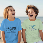 t-shirt-solidale-bambino-naso-a-naso-by-giulia-polizzano-grafica-nera