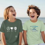 t-shirt-solidale-bambino-peace-love-dog-by-giulia-polizzano-grafica-bianca