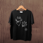 t-shirt-solidale-una-zampa-sul-cuore-by-giulia-polizzano-grafica-bianca