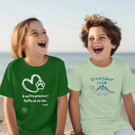 t-shirt-solidale-bambino-il-nostro-prossimo-e-tutto-cio-che-vive-grafica-bianca