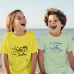 t-shirt-solidale-bambino-naso-a-naso-by-giulia-polizzano-grafica-nera