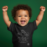 t-shirt-solidale-bambino-un-cuore-e-un-cuore-grafica-bianca