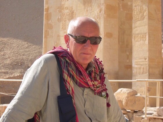 b2f564ab-a414-4550-8512-b38bd2d1d5fd b2f564ab-a414-4550-8512-b38bd2d1d5fd