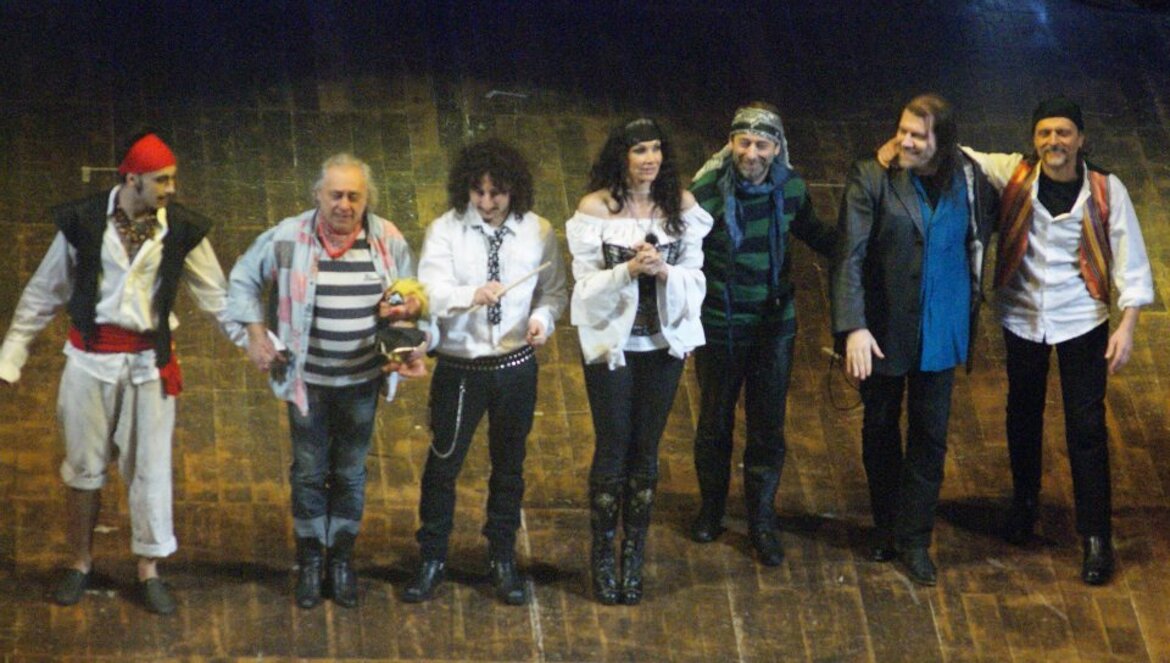 at Goldoni Theatre Livorno (LI) 2012 The PiratesLorenzo, Pino, Leandro, Luisa, Paul, Chico