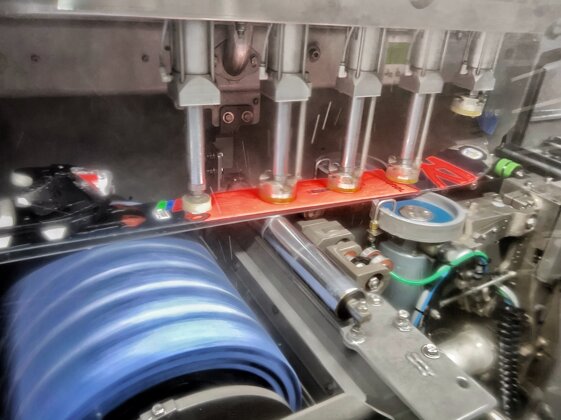 ac96d451-8cd8-48da-bc62-52284ee803e2 ac96d451-8cd8-48da-bc62-52284ee803e2