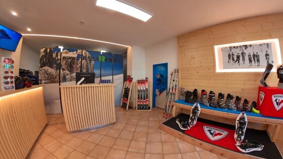 9a3fd6c0-bf1d-4db0-8093-8be704877fca 9a3fd6c0-bf1d-4db0-8093-8be704877fca