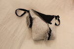 borsa-piumetta-grigio-nera
