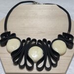 g-collana-3-perle-piatte-pastello