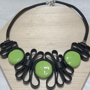 g-collana-3-perle-piatte-pastello