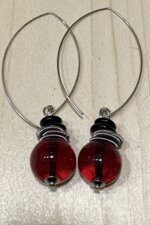 f-orecchini-lunghi-tondi-trasparenti