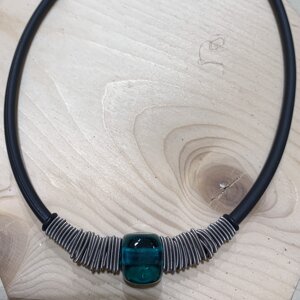 f-collana-1-cubo-trasparente