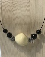 g-collana-sasso-perla-grande-pastello