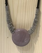 g-collana-lunga-pastello