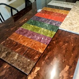 COLORI ALABASTRO TUTTI I PIANI DEI TAVOLI POSSONO ESSERE SCELTI DI QUALSIASI COLORI ANCHE I PIANI NON IN ALABASTRO