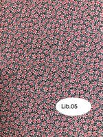 t-shirt-donna-in-tessuto-jersey-con-taschino-applicato-stoffa-liberty