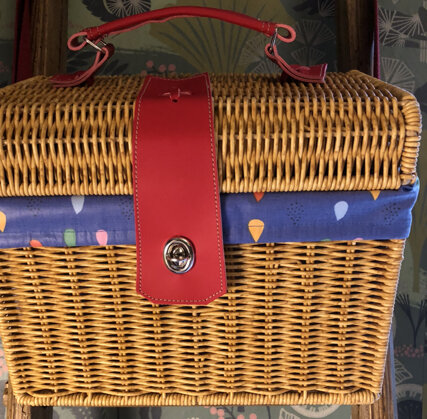 nuovo prototipo cestino in plastica rigenerata