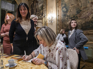 134e0d7b-d264-46cf-b1b1-7fd71dc503d5