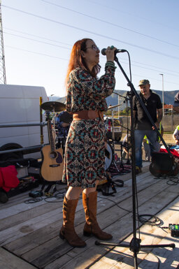 329d76fc-8360-47da-a5a8-3ad0c3a5b834