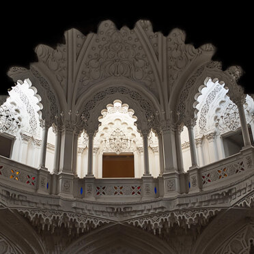 Sammezzano_salaBianca_basso Castello di Sammezzano - Italy - Veduta della sala bianca dal basso