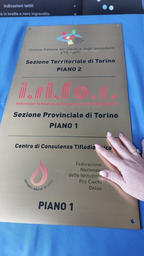 targhe Braille/targhe tattili targhe Braille/targhe tattili