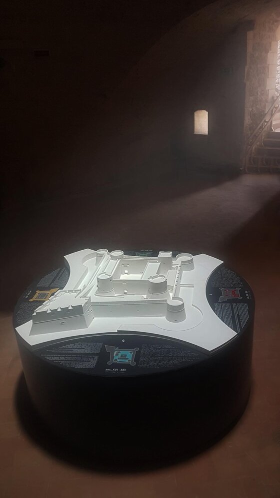 61f00bf2-cebe-4abe-9e15-0aaff20e668a