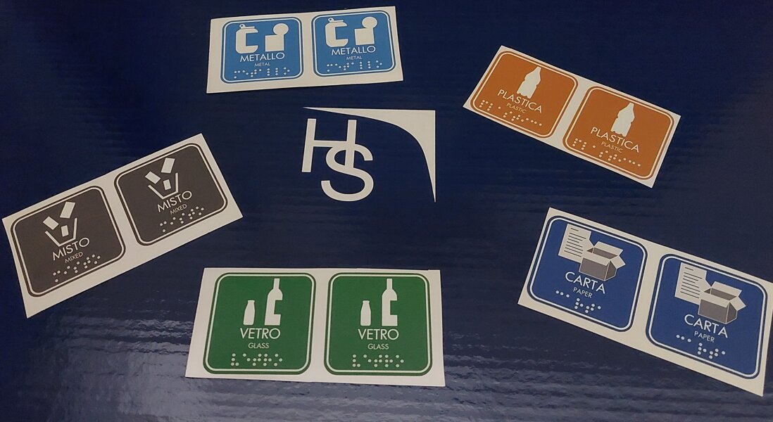 Etichette adesive in Braille