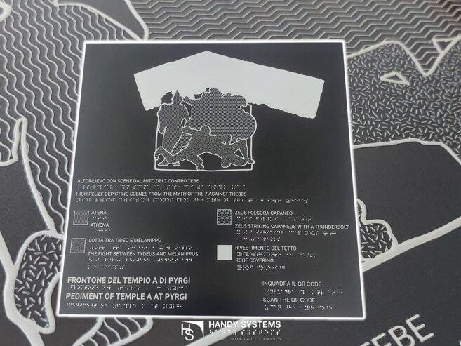 targa tattile realizzata da handy systems_7.jpeg