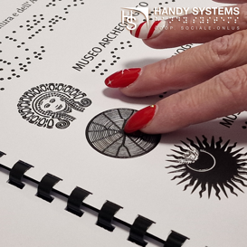 stampa Braille - mappa tattile - targa Braille brochure tattile