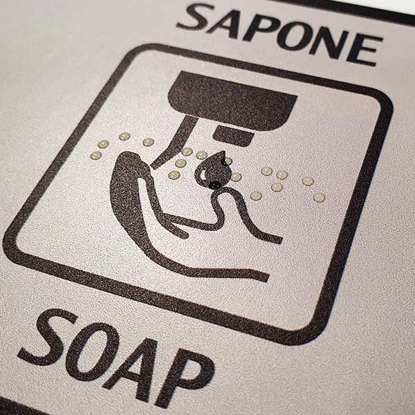 pre-tagliate per tutti i mezzi di trasporto (ad esempio treni, autobus ma anche aerei)