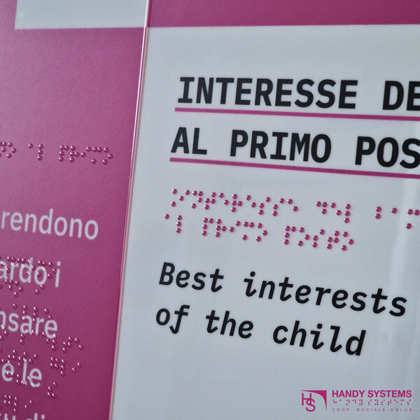 Targa Braille - particolare