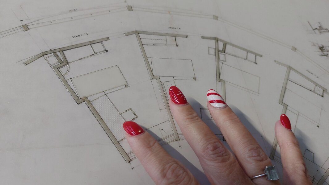 Targa a rilievo tattile Targa a rilievo tattile