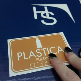 Etichette adesive in Braille