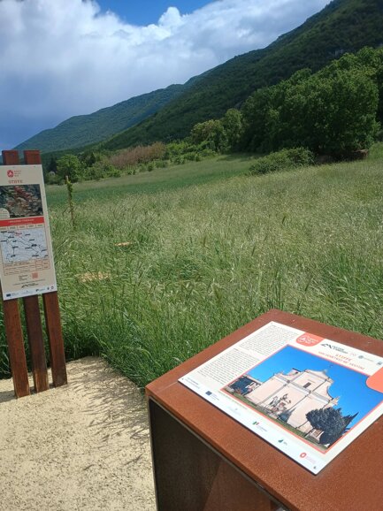 targa tattile ciclovia Abbruzzo