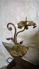 candelabro-in-ferro-battuto-artigianale-stile-floreale