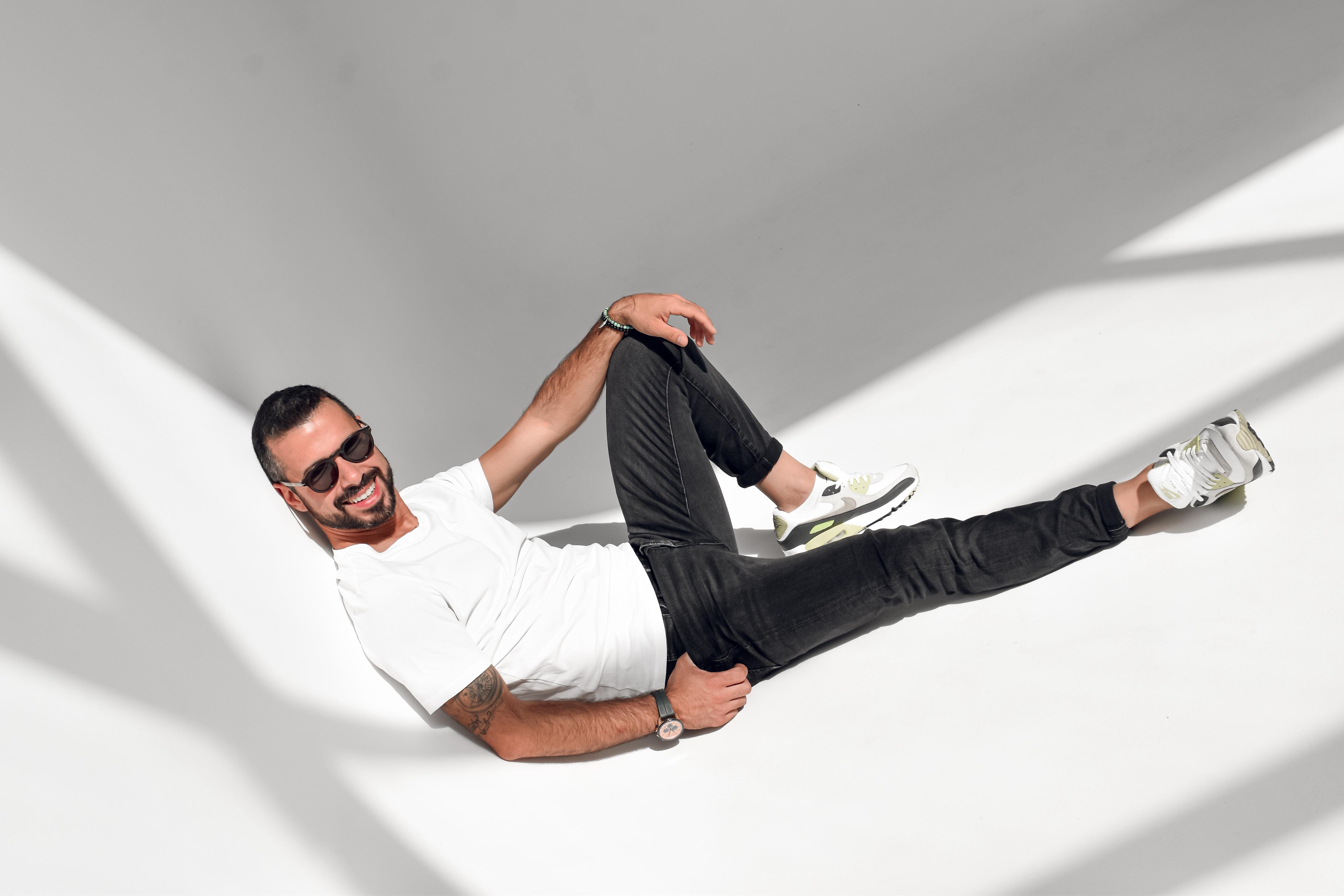 Alexenn lancia "Overdrive": l&rsquo;energia della Riviera conquista le vette del Super G.