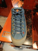 crispi-monaco-low-gtx-light-blue-beige