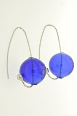 d3130033-23ac-4503-9e86-4cb628cce47a