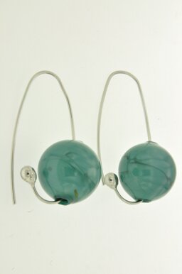 a2573002-9b33-4dd8-bd7f-a27a3d793420