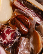 cesto-di-salumi-e-formaggi