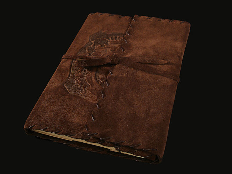 Custodia di pelle per inserire quaderni o libri in formato A5