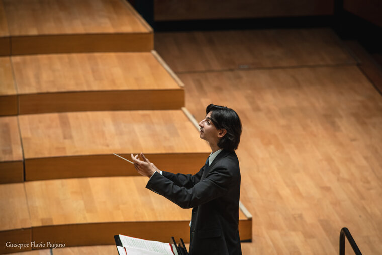 Concerto presso il Teatro del Maggio Musicale Fiorentino eseguito dal Direttore d'orchestra Tommaso Giannoni 