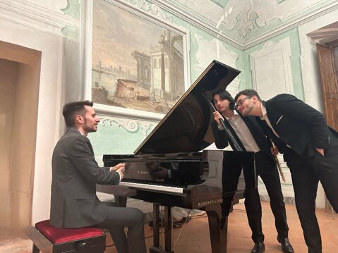 Tommaso Giannoi con, F. Santini, con il pianista J. Scaccini Tommaso Giannoi con, F. Santini, con il pianista J. Scaccini