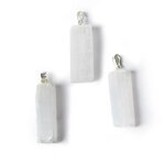 ciondolo-in-selenite-bianca-non-lavorata