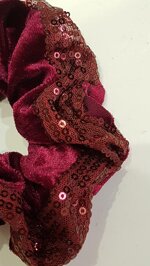 fiocco-capelli-in-velluto-con-inserto-di-perline-strass-colore-bordeaux