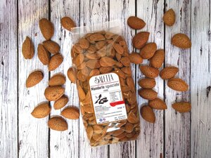 mandorle-sgusciate-crude