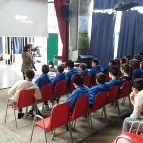 Scuola media Anna Frank, Montecchio M. (Vi) 8 febbraio 2017 Scuola media Anna Frank, Montecchio M. (Vi) 8 febbraio 2017
