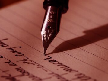 40f5e0da-6892-4773-b340-f962f8bd049a