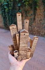 un-castello-un-po-scomposto