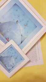 la-donnina-che-raccoglie-le-stelle-cadenti-con-cornice-the-lady-e-collects-falling-stars-with-fram